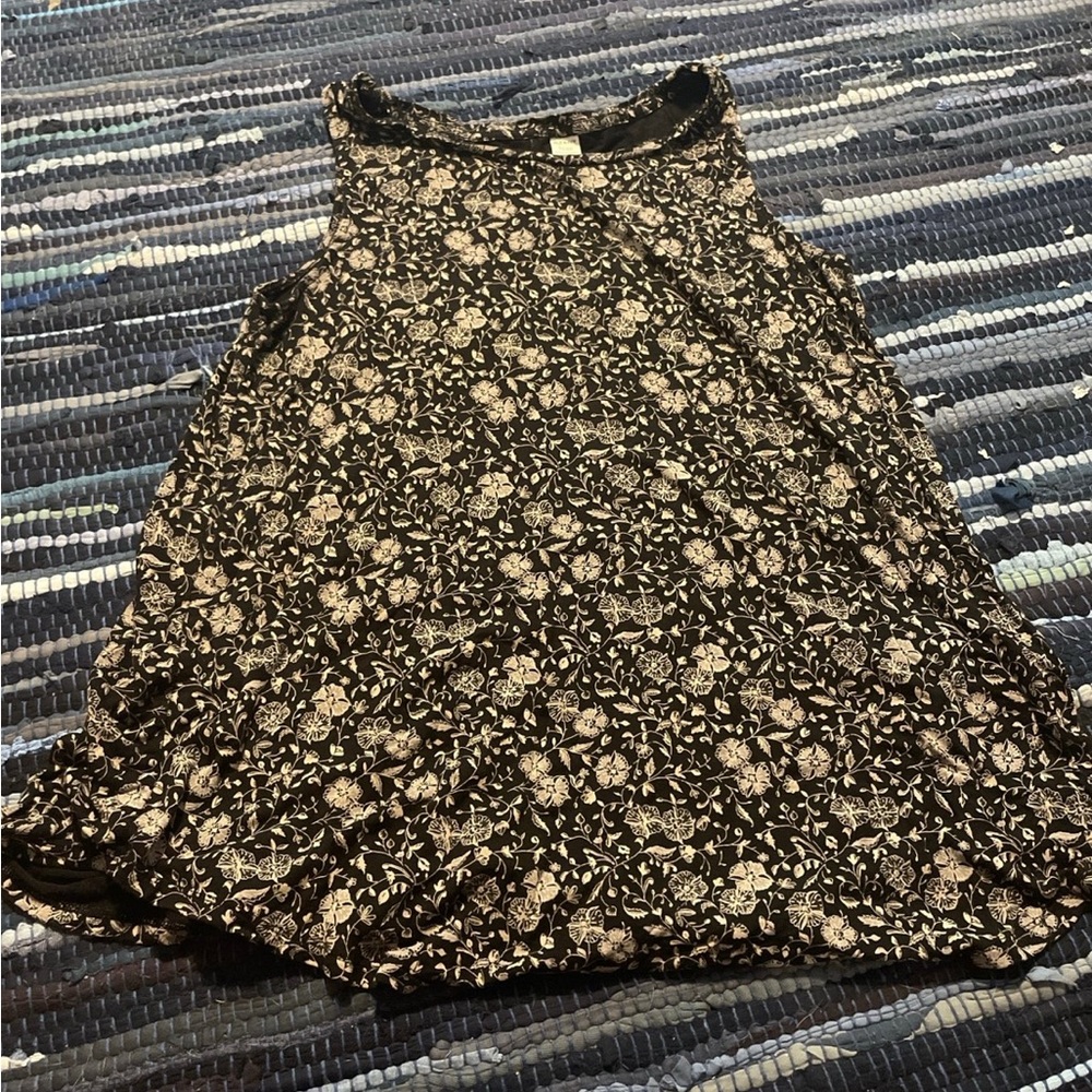 Old Navy Floral Patterned Tank Top Blouse Medium
